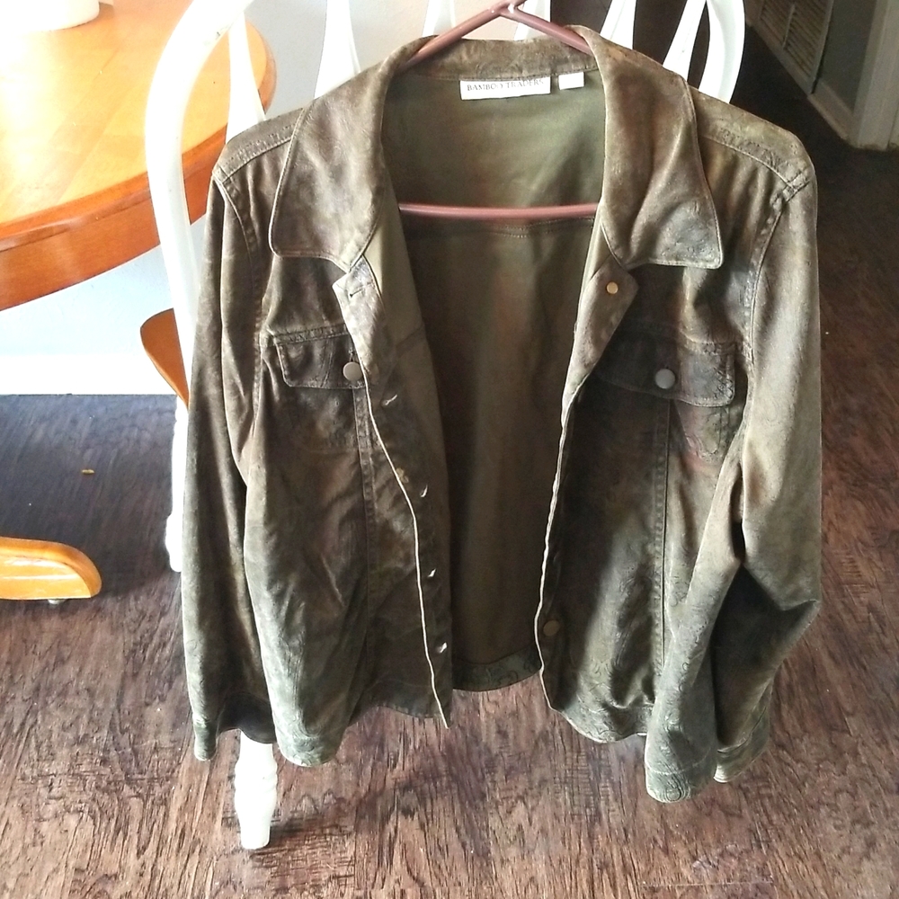 Bamboo Traders shirt